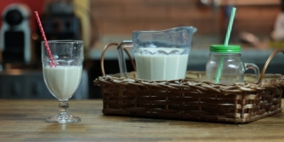Nada de lactose - Conheça os leites vegetais