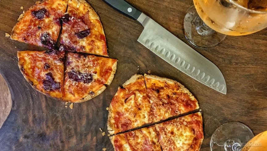 Receita de Pizza Mais Fácil do Mundo | Como fazer em vídeo 